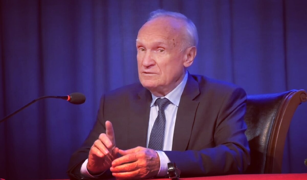 Алексей Ильич Осипов — учёный-богослов, педагог и публицист, доктор богословия, заслуженный профессор Московской духовной академии, апологет, проповедник, писатель, православный катехизатор. 