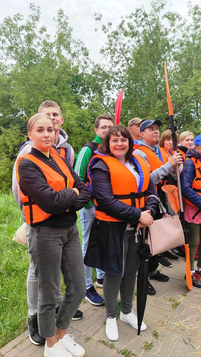 Команда проходит инструктаж