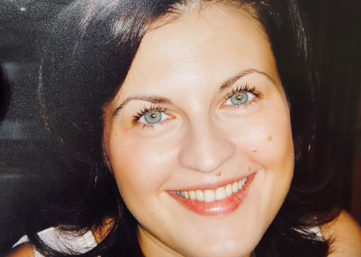 Счастливая девочка, живущая в созависимости и работающая на ненавистной работе.