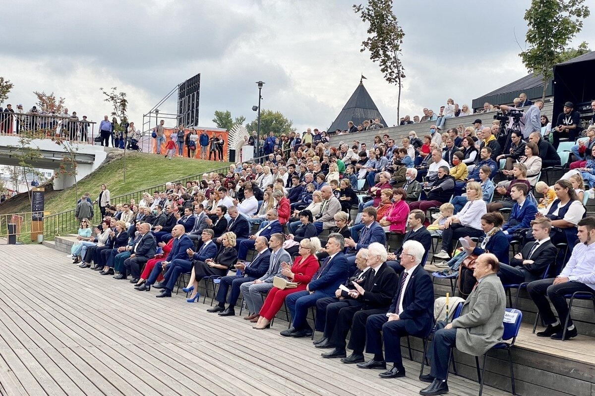 Празднование дня города тулы. Какого числа день города в туле. Праздник на городской площади. Какого числа день города в туле. Тула день города 2019.