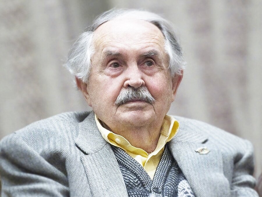 Тонино Гуэрра