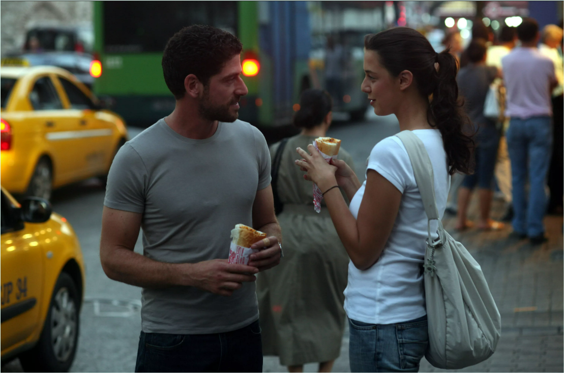 Есть что нибудь турецкое. Любовь назло турецкий сериал. Саадет аксой и ибрагим челиккол. Айнур турецкий сериал. Ибрагим челиккол.