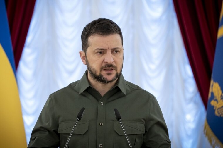    Зеленский ждет пока РФ покинет территории, заявили в парламенте Британии
