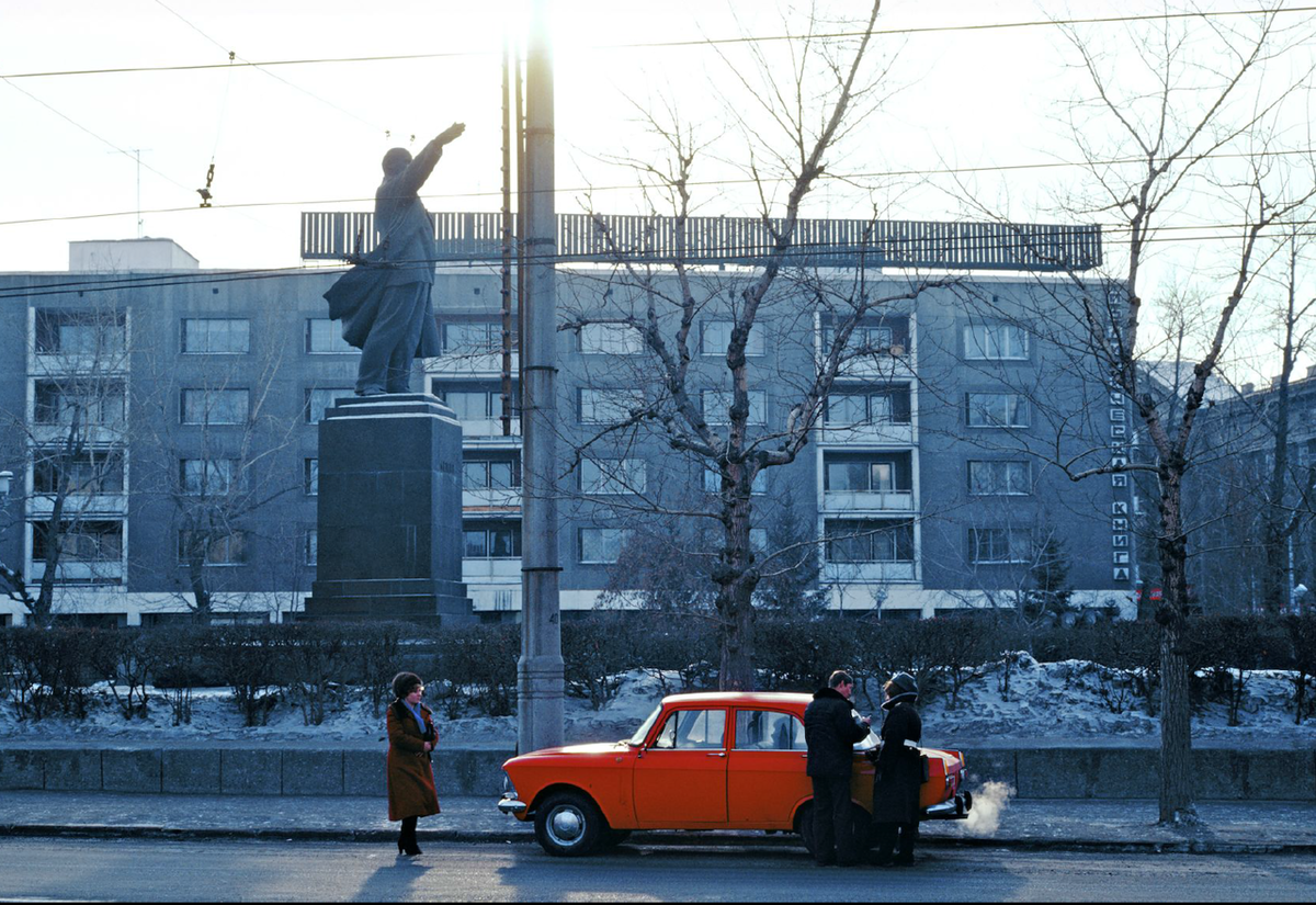 Иркутск 80 фото. Иркутск 90-е. Иркутск в 90-е годы. 1982 Год СССР Советский Союз. Иркутск 1982 год.