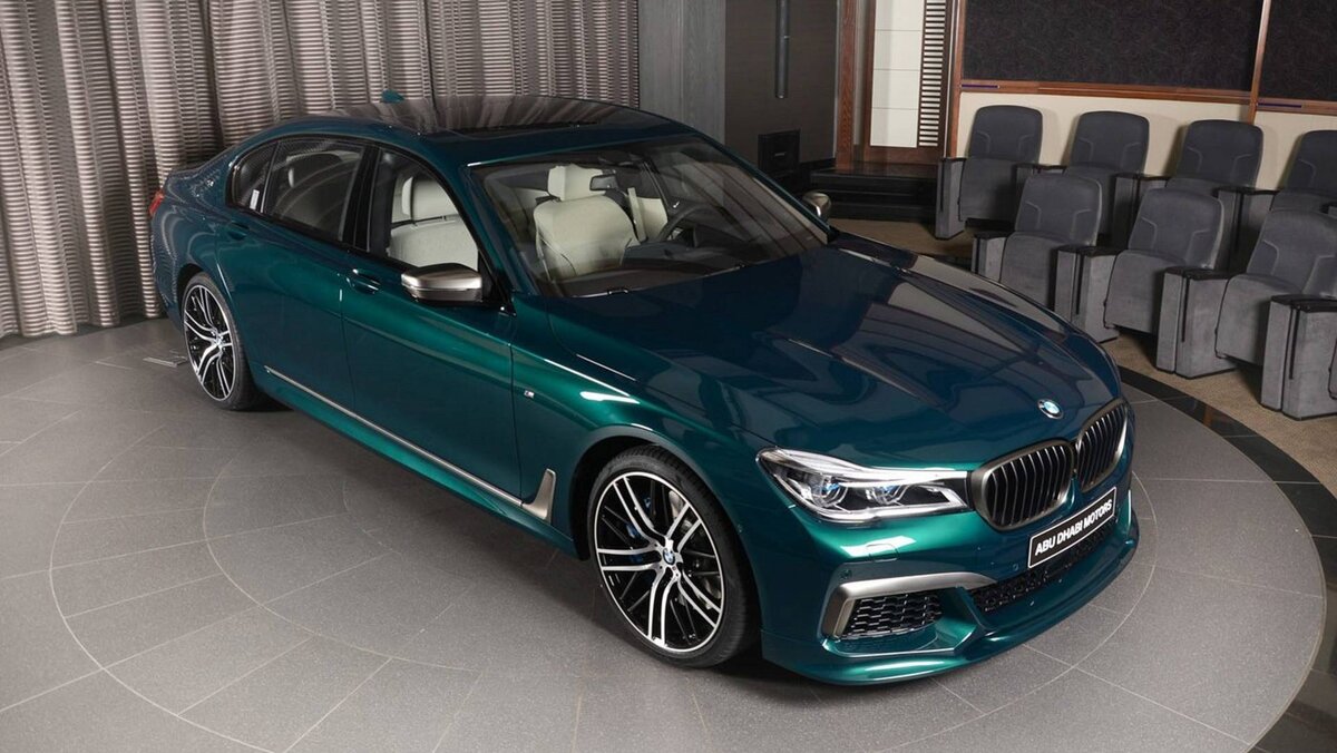 BMW 760 Oxford Green