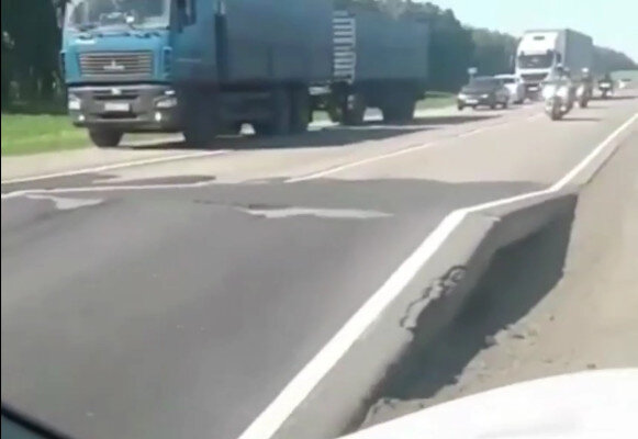 На трассе «Москва-Волгоград» в Знаменском районе водители подскакивали на неожиданном препятствии