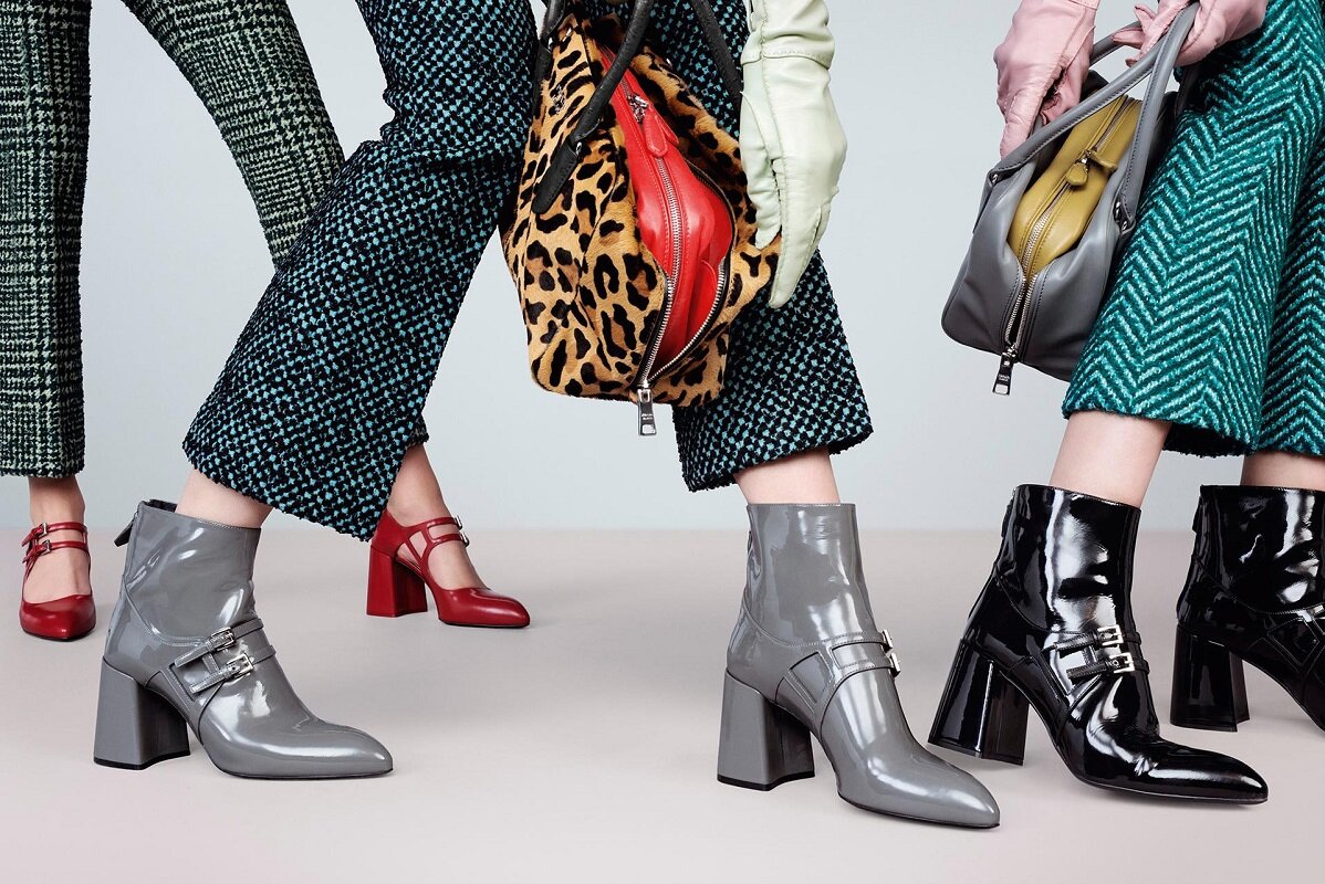 Чтобы выглядеть стильно необходимо всегда держать руку на пульсе модных тенденций, а точнее идти в ногу со временем! Именно про модную нынче обувь сегодняшняя статья.