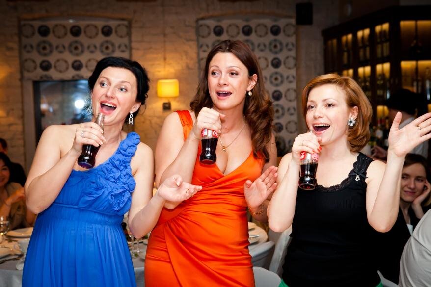 Тамада на юбилей 50 лет. Празднование юбилея 50 лет. Тамада для празднования юбилея. Как отметить 50 лет. Как отпраздновать 50 летие женщине идеи.