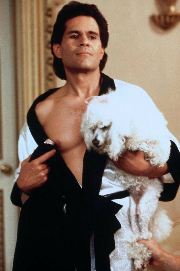 Эй в фильме Дьяволица