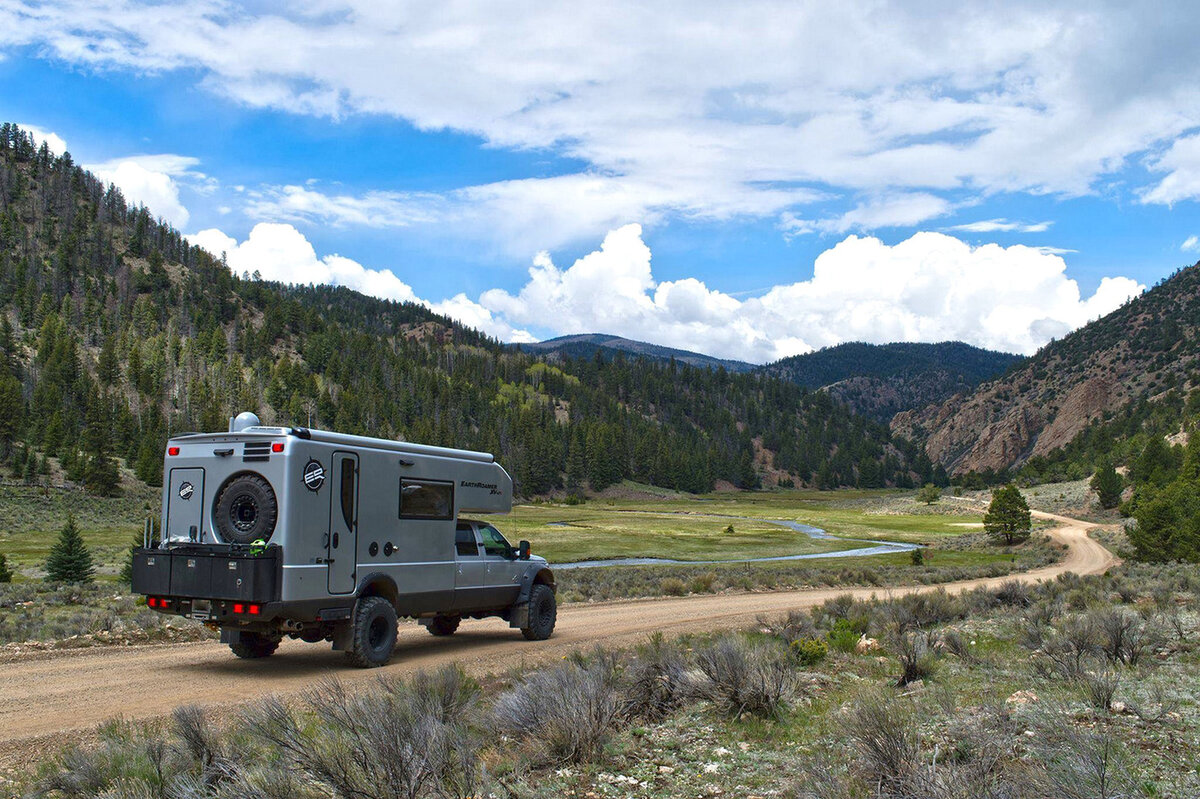 EarthRoamer XV-LTS