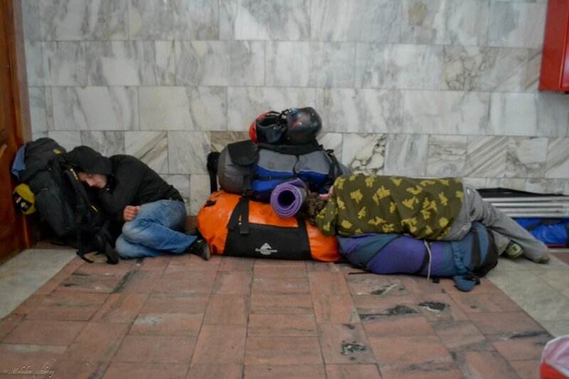 
Перекусив, решили еще немного поспать
