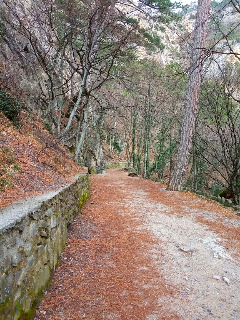 Дорога к Учан-Су