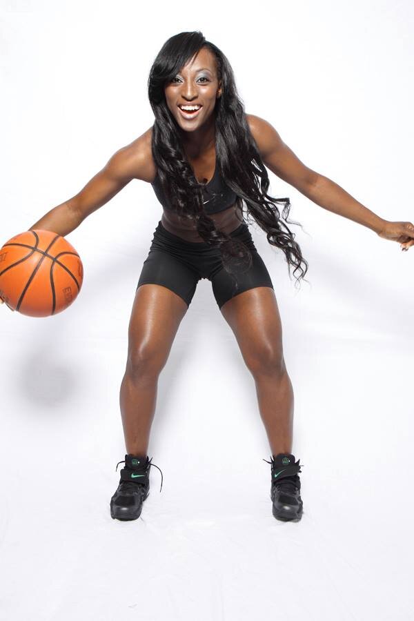 фото: https://www.facebook.com/BikiniBBall/