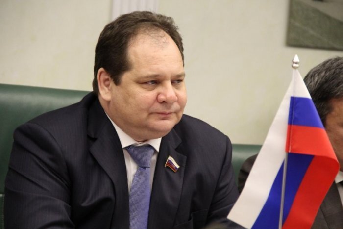 Фото: kurilkaeao.com, врио губернатора ЕАО Ростислав Гольдштейн 