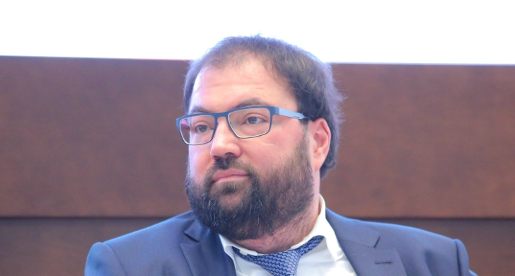 Максут Шадаев