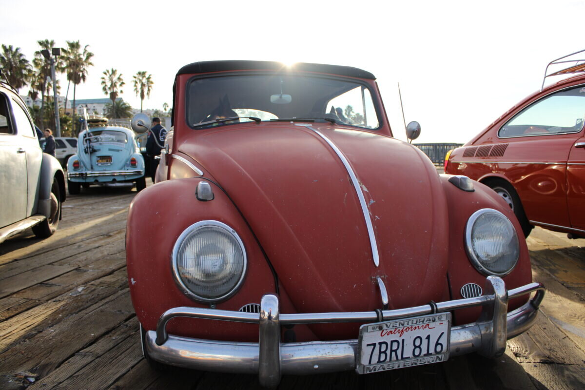 VOLKSWAGEN BEETLE