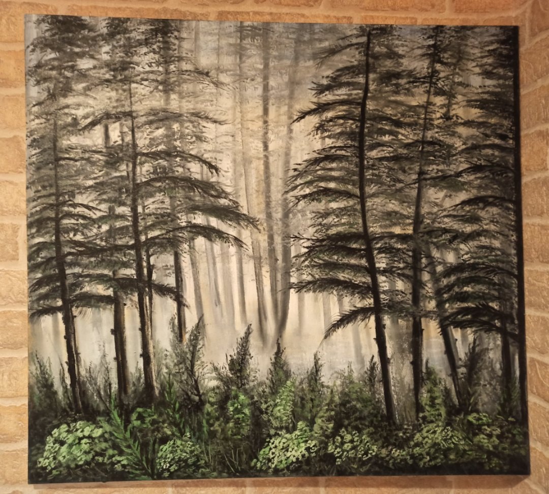 Так мне казалось..Но увы раму повело..потому что надо было внутри ставить перегородку...но это меня нисколечко не огорчало...а наоборот...я воодушевилась...и снова в путь...вставала в 4 утра...пока все спят..и рисовать..Как то прочитала что в день надо заниматься как минимум 8-10 часов...не всегда получалось..но каждую свободную минуту я продолжала писать..