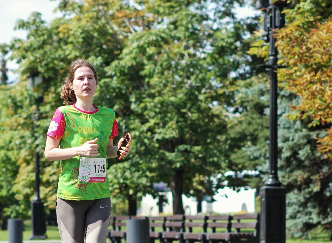 Фотографии с забега меня тоже ужаснули. Я была явно не в лучшей форме.