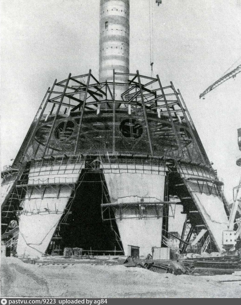 Строительство "Останкинской" телебашни, 1965. С сайта www.pastvu.com.