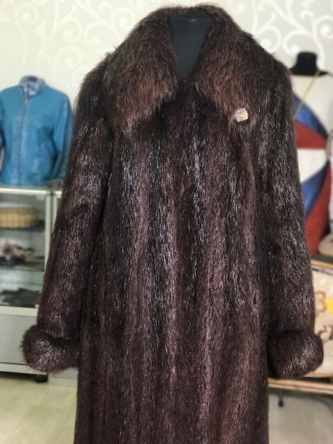 Небольшая переделка пальто из нутрии. Ателье Ирины Берзиной.