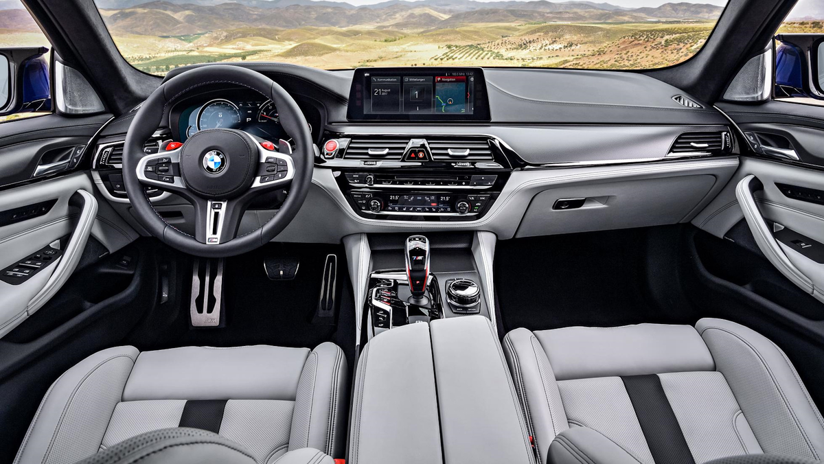 BMW M5 F90