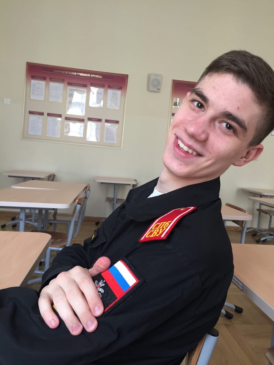 А это собственно я, когда обучался в суворовском военном училище.