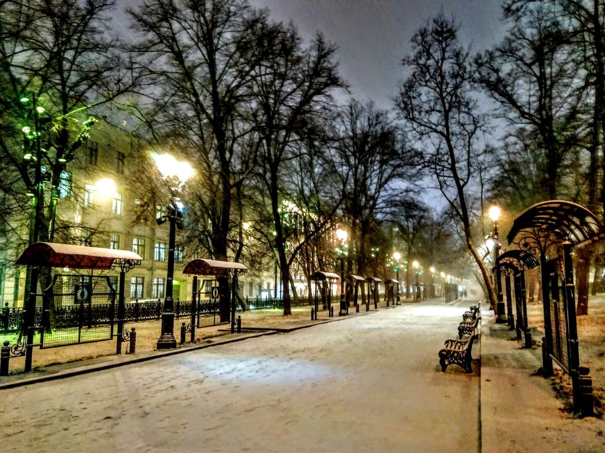 Московский бульвар. Гоголевский бульвар. Гоголевский бульвар Кропоткинская осень. Гоголевкйи бульвао мосрква. Гоголевский бульвар летом.