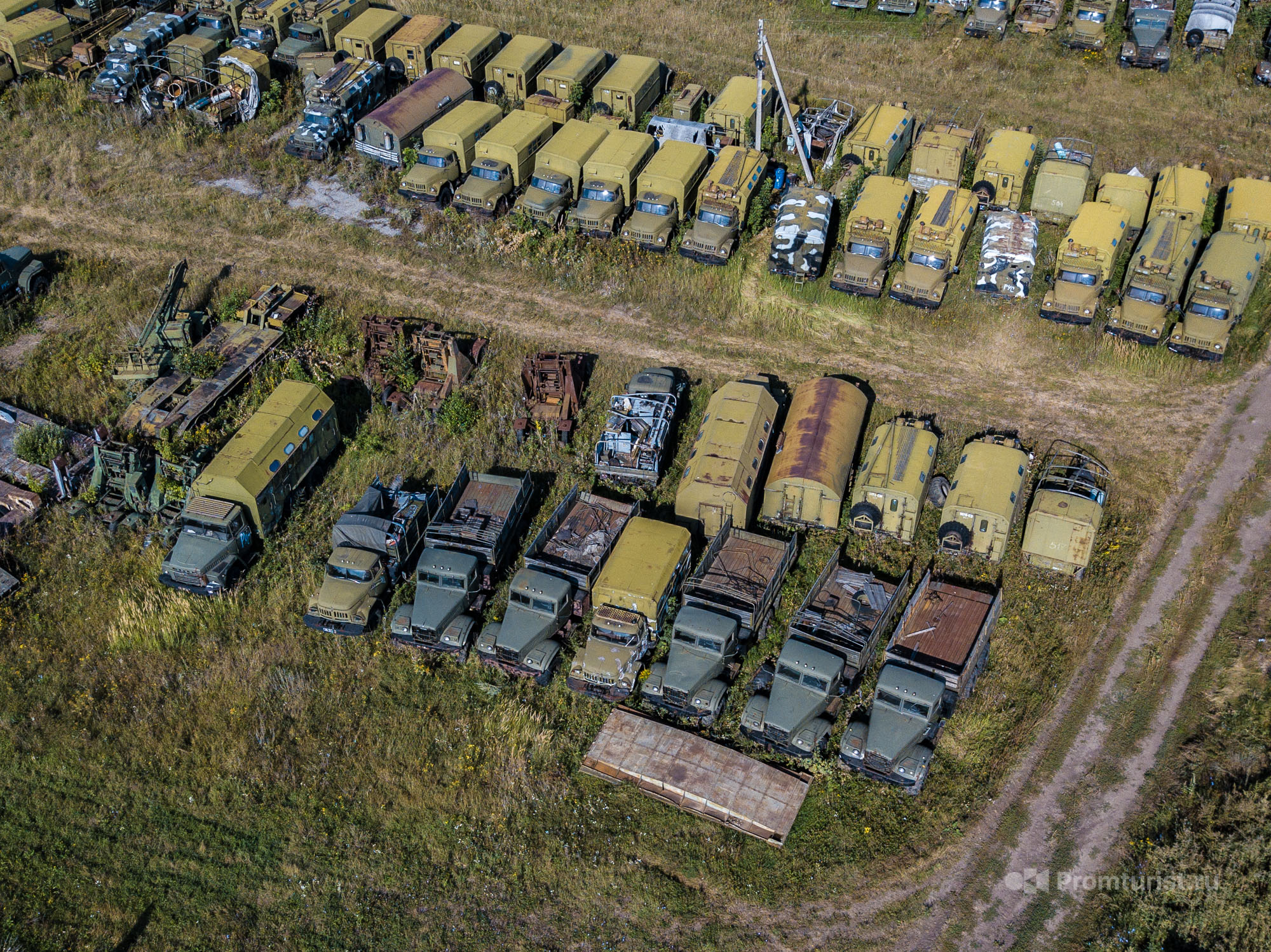 Огромное кладбище советских грузовиков недалеко от Москвы. МАЗы, КРАЗы и КАМАЗы. Есть всё ❗️??0