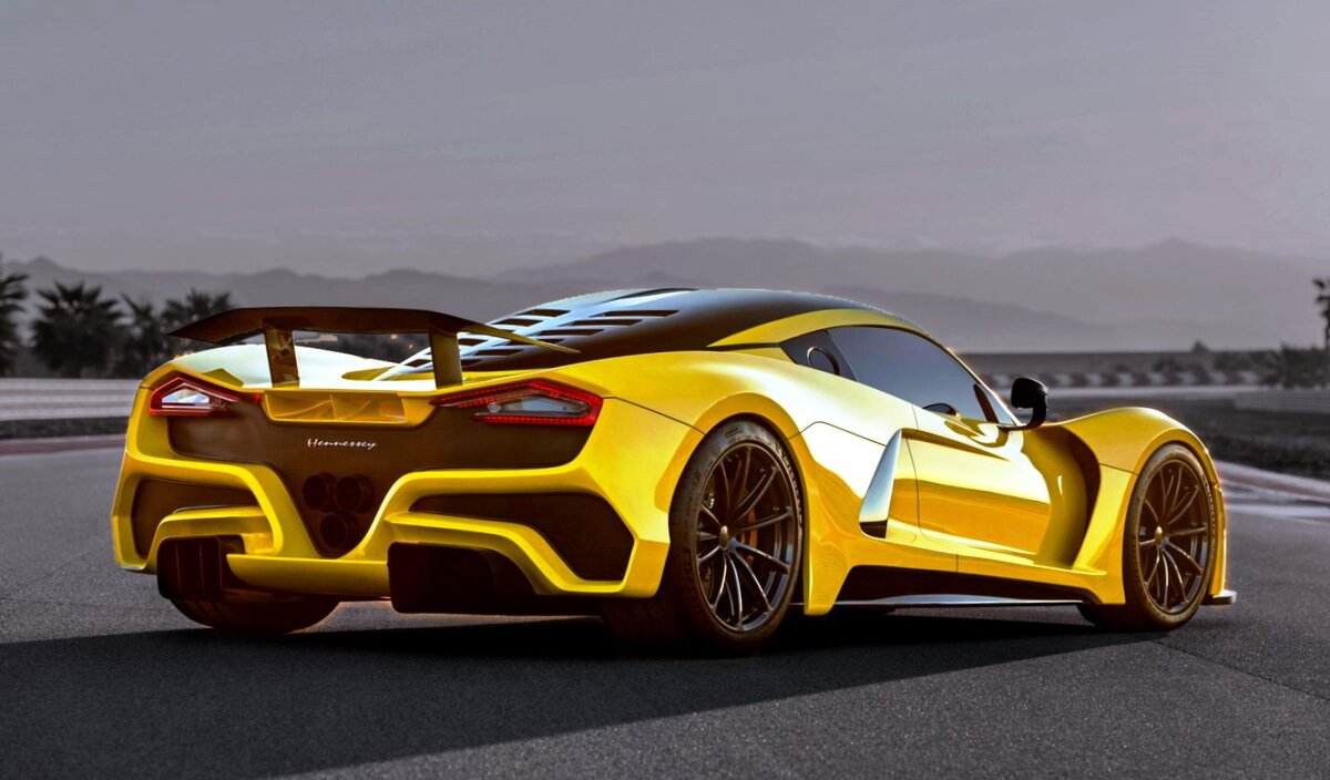 (Hennessey Venom F5 2018)