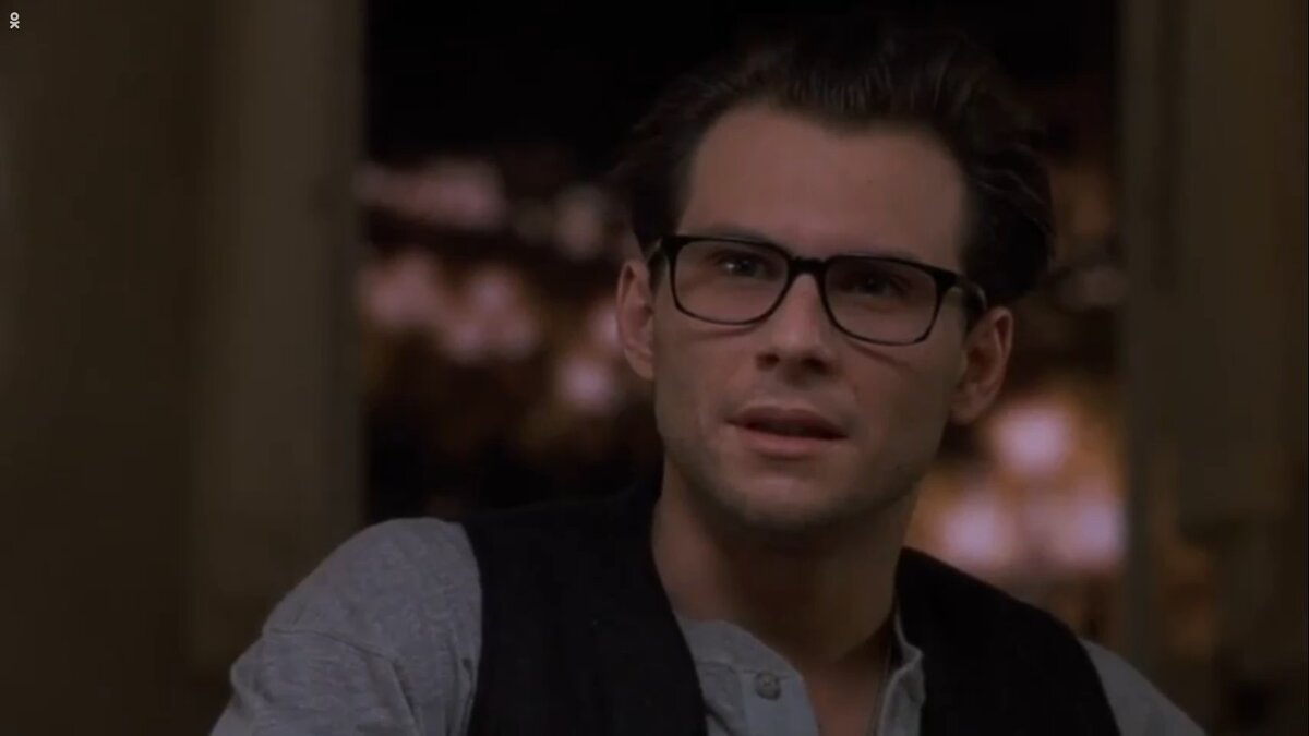 кадр из фильма "Интервью с вампиром" (1994)