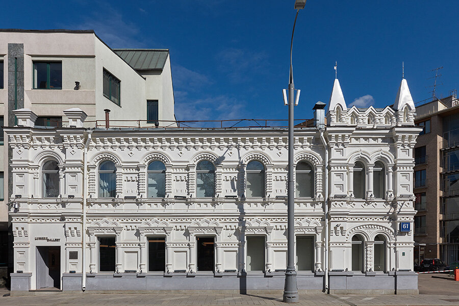 Фасад Галереи Люмьер. Фото: Михаил Розанов