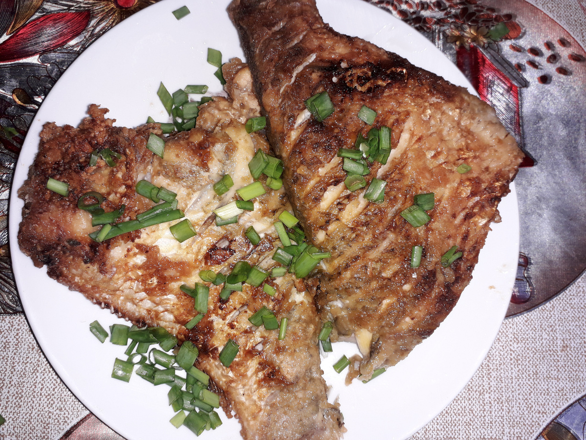 Жареный лещ.