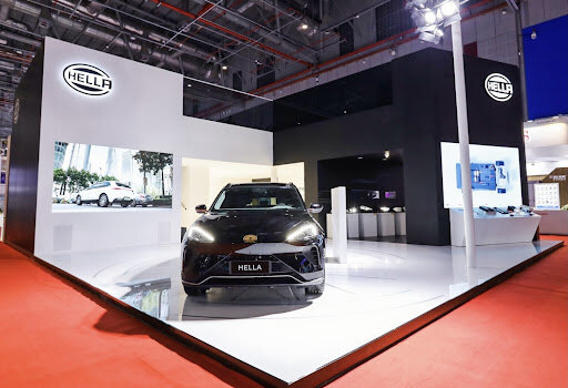 Компания Hella приняла участие в выставке Auto Shanghai 2021, где продемонстрировала несколько технологий, без которых невозможно создать удобный и безопасный «автомобиль будущего».