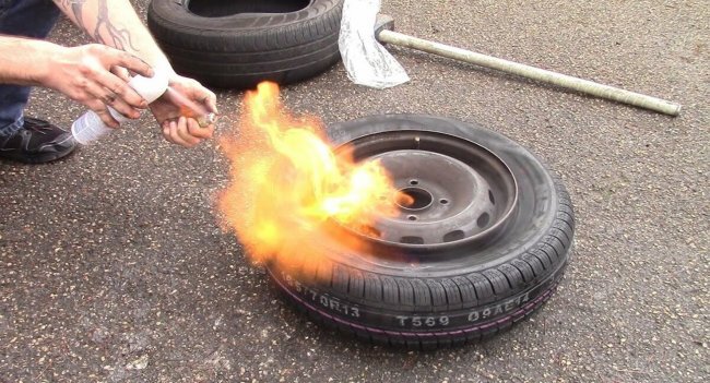 Путем проведения экспериментов было установлено, что осуществление подобных действий дает возможность повышения давления в колесе всего на 0, 2 бара