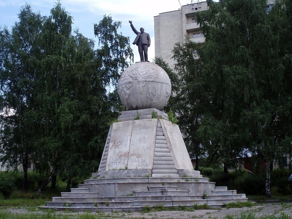 Тагильский Ленин. Источник: Яндекс картинки