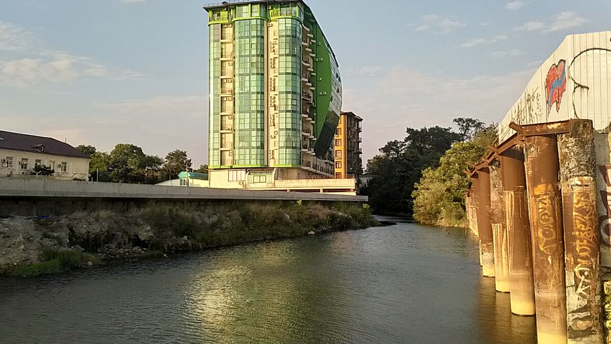 Многоквартирный дом в Сочи