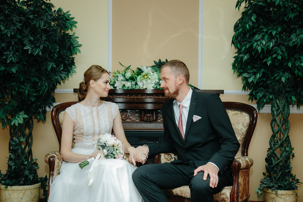 Зал ожидания в Хорошевском ЗАГСе (фото Дмитрий Павлов www.sfot.ru)