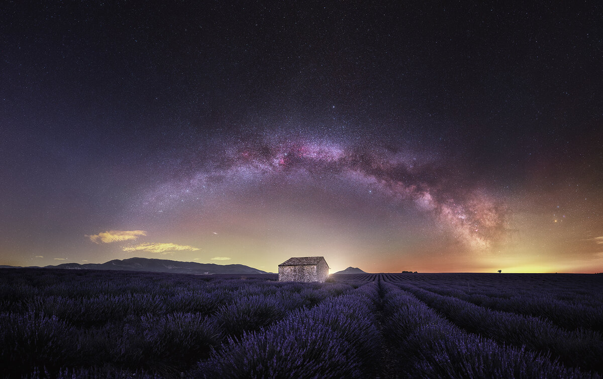 Cabane galactique  Valensole   Louis Leroux