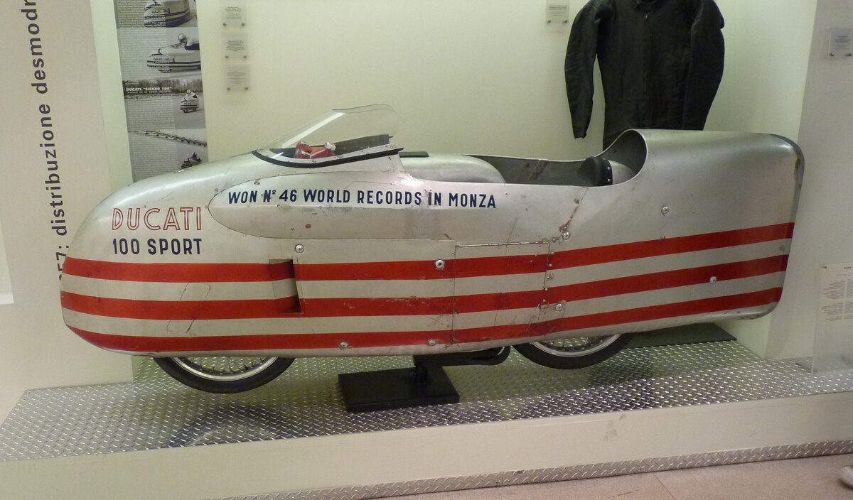 Ducati-100 "Siluro" (1956).