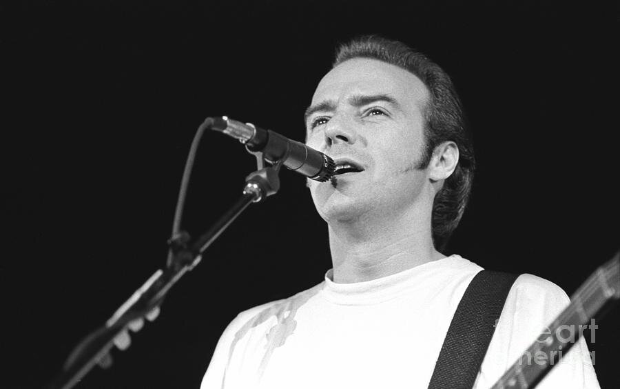 Midge Ure