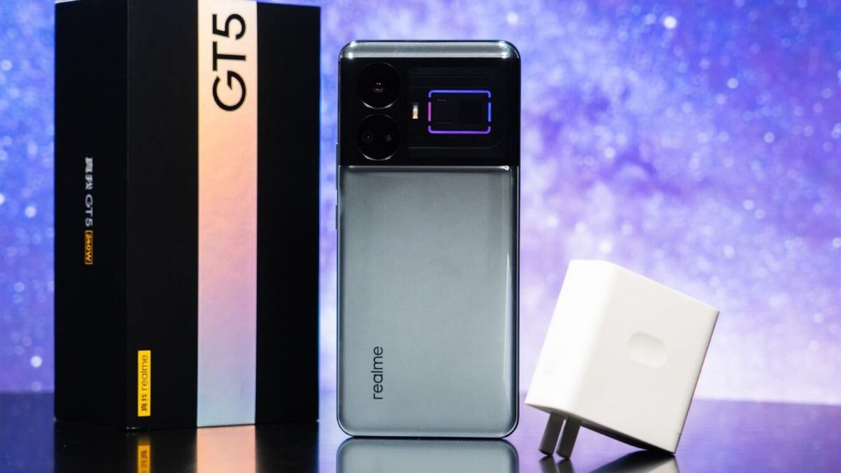 Realme представила флагманский смартфон GT5 с мощным железом и необычным  дизайном | Bizmedia.kz | Дзен