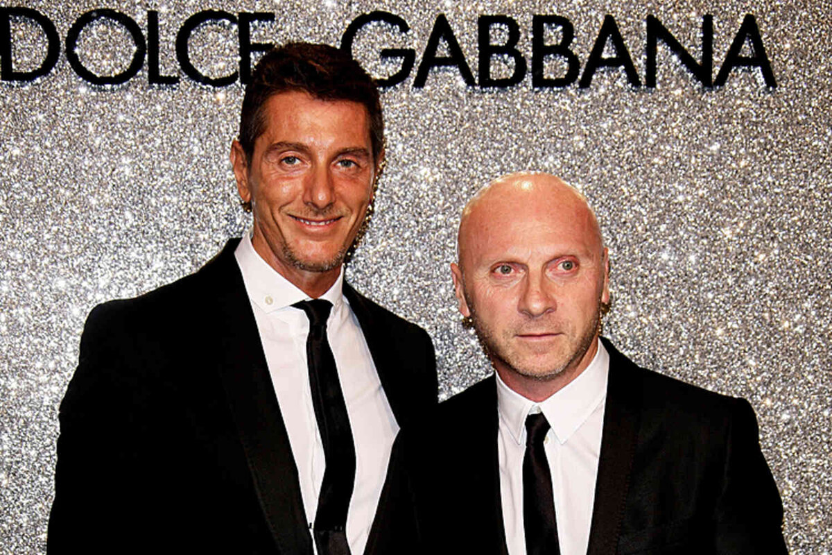 Доменико дольче итальянский модельер. Domenico dolce and stefano gabbana. Дольче габбана доменико дольче и стефано габбана. Доменико дольче итальянский модельер. Доменико дольче и стефано габбана в молодости.