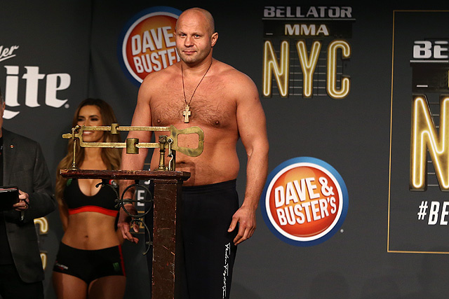Федор Емельяненко  (взвешивание перед турниром Bellator 198)