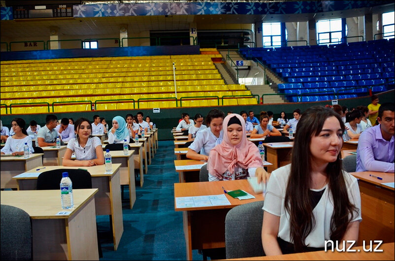 Вступительные экзамены в одном из ташкентских спорткомплексов. Фото Nuz.uz
