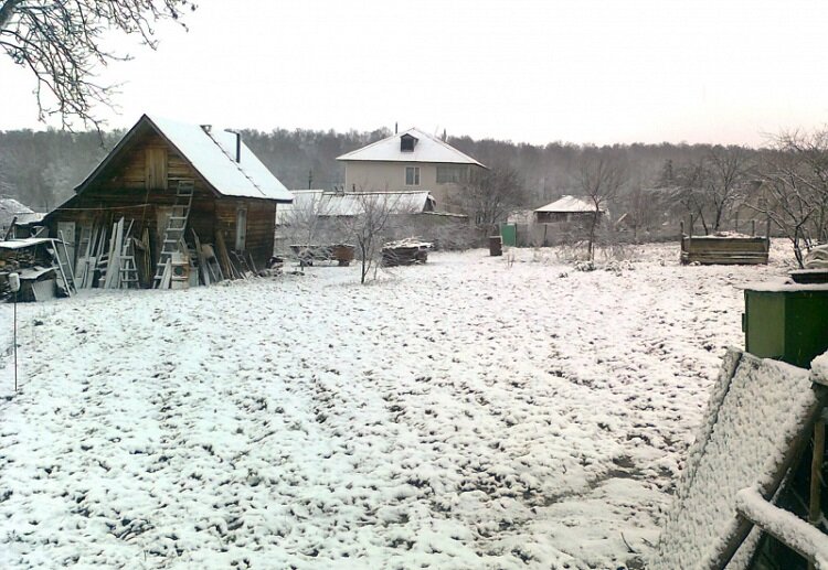 Можно ли ставить забор зимой