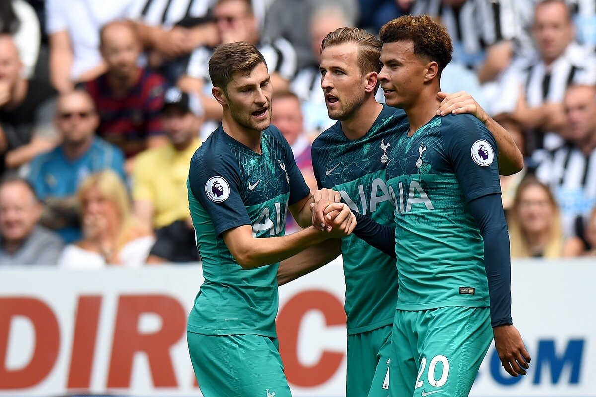 Бэн Дэвис, Харри Кейн и Делли Али / фото: Tony Marshall, gettyimages.com