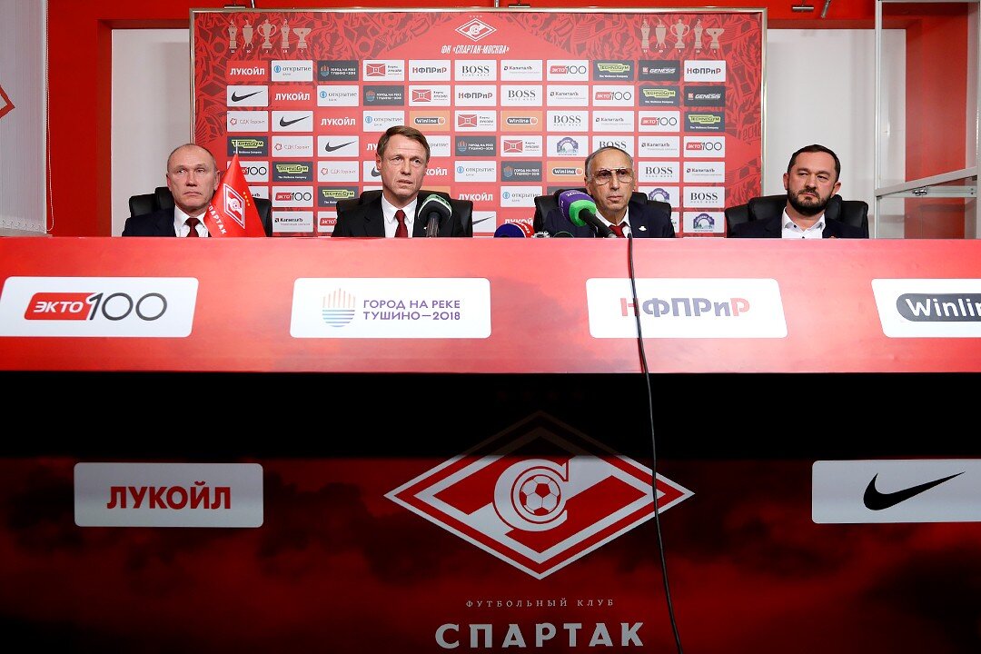 Фото взято с официального сайта ФК Спартак по ссылке: https://static.spartak.com/m/b5a4/a820/a3f6/8d69/2d54/35e6/f51e/26a2/1280_864_max.jpeg