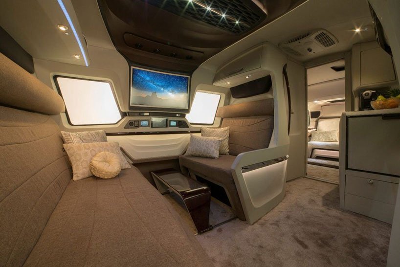 РђРІС‚РѕРґРѕРј Mercedes Lux