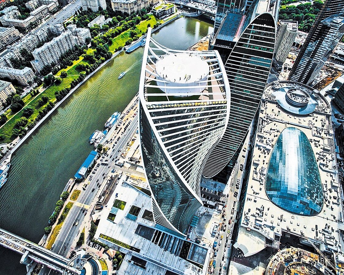 Небоскреб "Эволюция" 2016г.