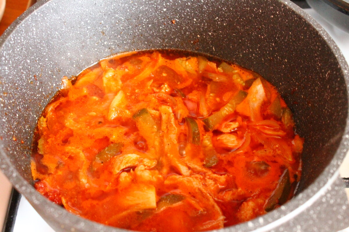 Вкусное ароматное блюдо — азу из свинины с картошкой | Я Готовлю... | Дзен